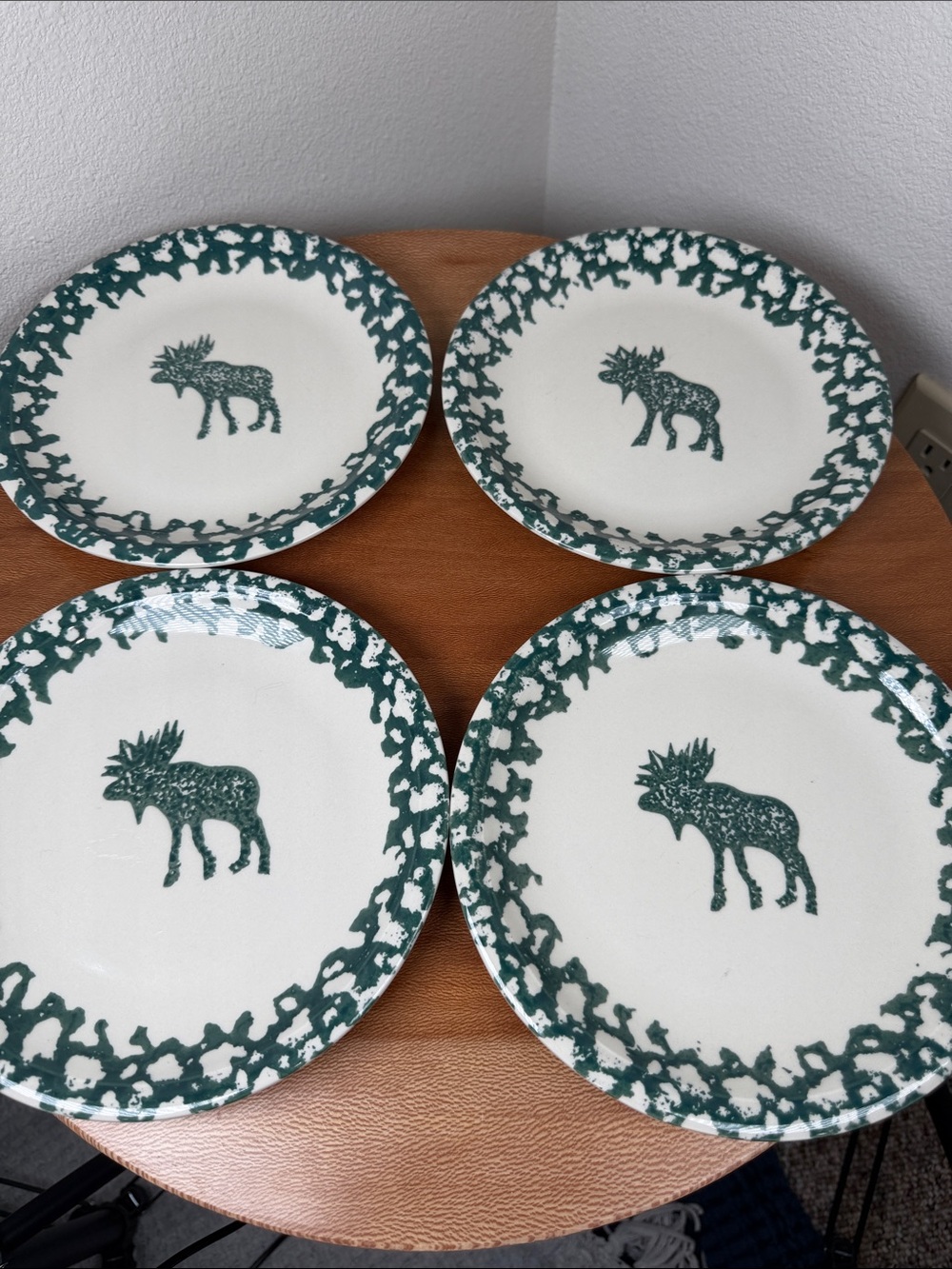 FOLK CRAFT MOOSE COUNTRY TIENSHAN GREEN SPONGEWARE 7.5” Salad Plate Farmhouse